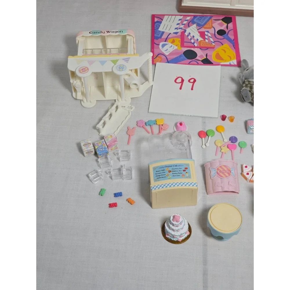 Calico Critters Sylvanian Family Village Cake Shop Epoch Rabbits Accessorized